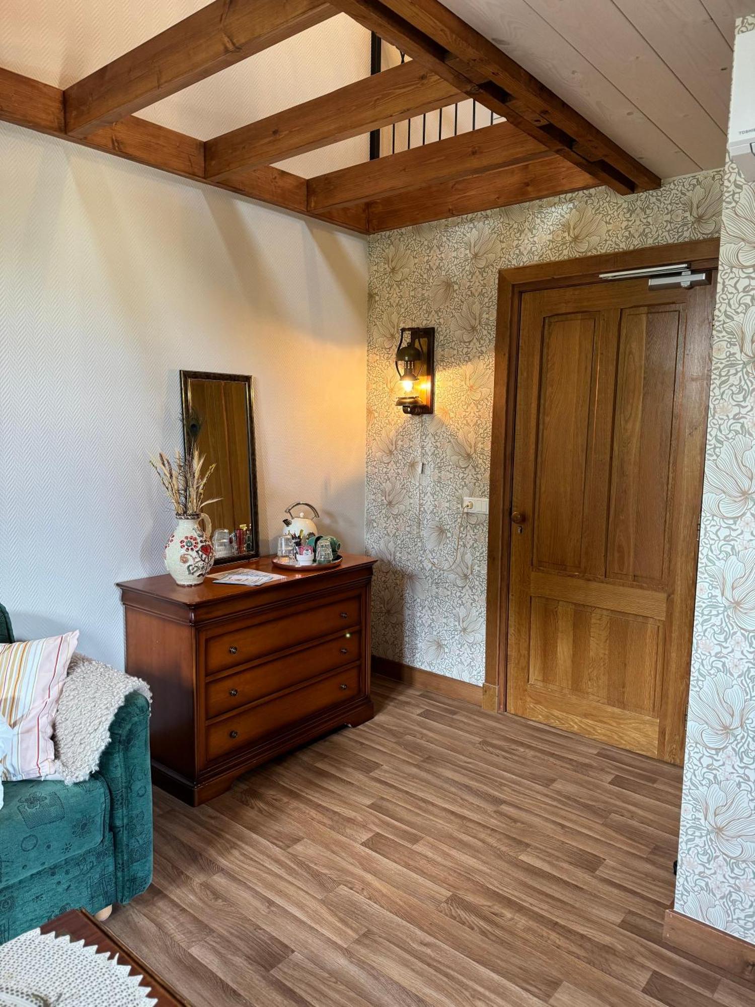 Vino Grando 'T Klooster Bed & Breakfast Odiliapeel Exterior photo