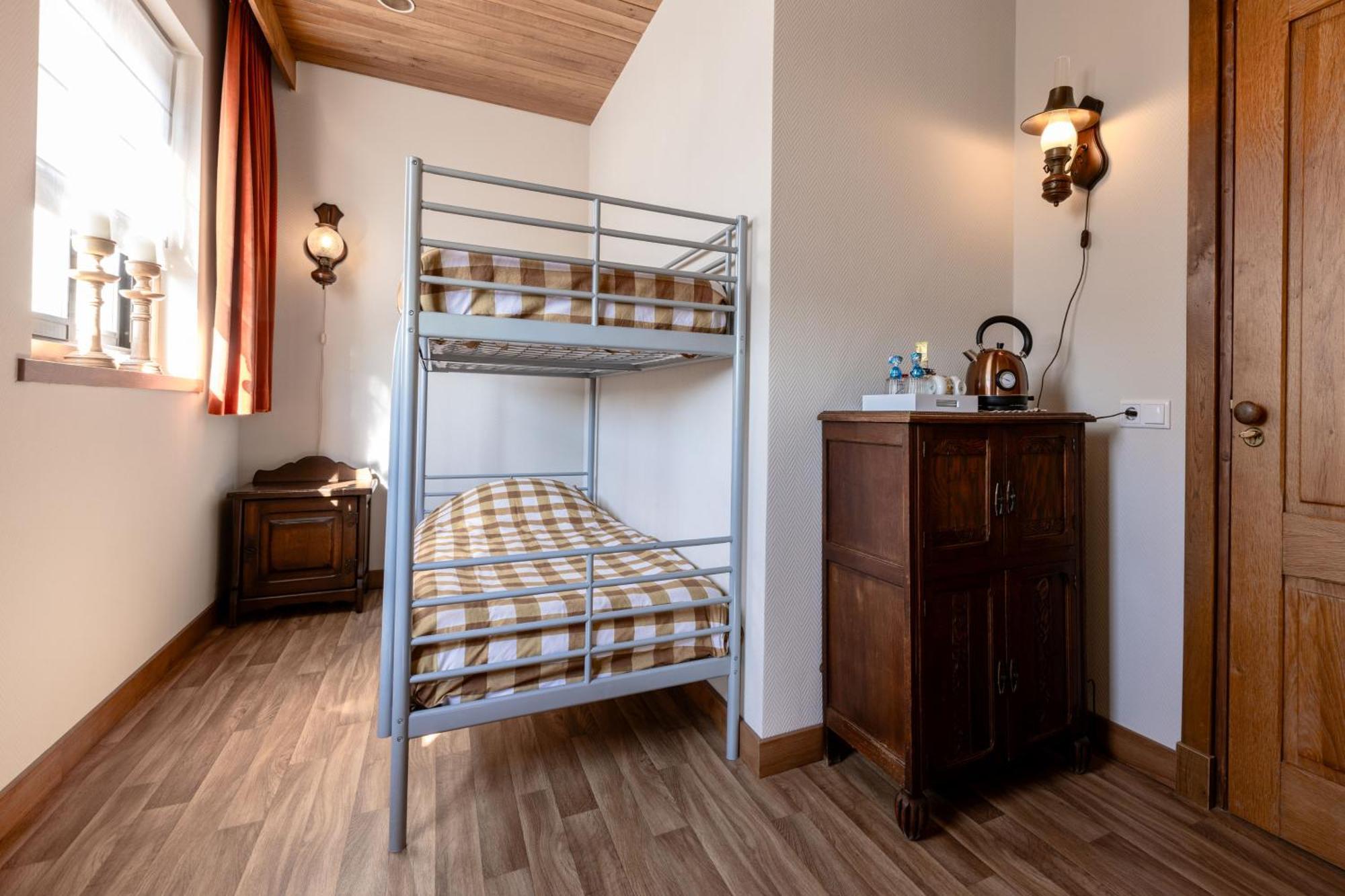 Vino Grando 'T Klooster Bed & Breakfast Odiliapeel Exterior photo